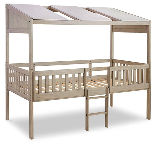 Wrenalyn Twin Loft Bed Huntsville Furniture Outlet