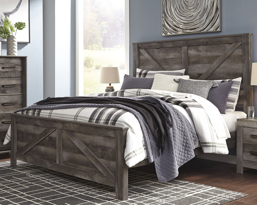 Wynnlow King Crossbuck Panel Bed with Mirrored Dresser and 2 Nightstands Huntsville Furniture Outlet