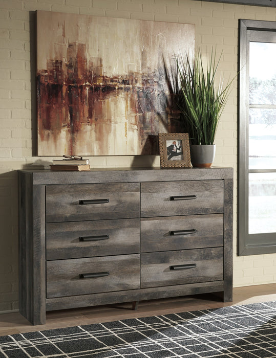 Wynnlow King Panel Bed with Dresser Huntsville Furniture Outlet