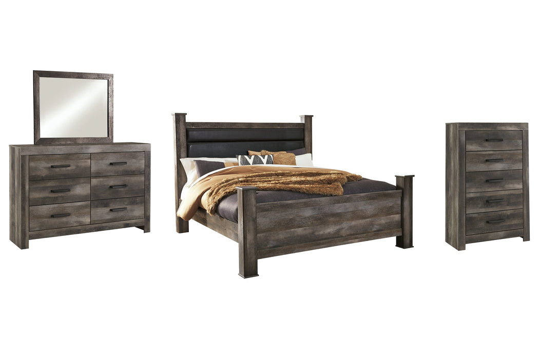 Wynnlow King Poster Bed with Mirrored Dresser and Chest Huntsville Furniture Outlet