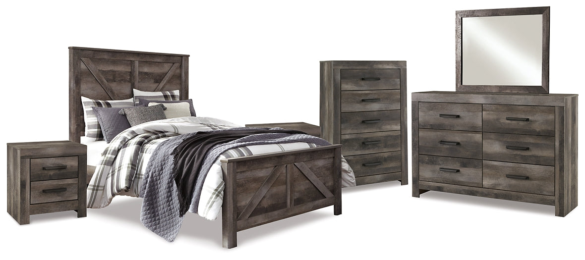 Wynnlow Queen Crossbuck Panel Bed with Mirrored Dresser, Chest and 2 Nightstands Huntsville Furniture Outlet