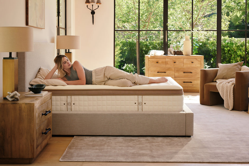 Cloverlane Hybrid Medium King Mattress