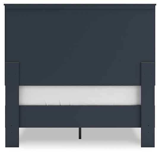 Simmenfort Full Panel Headboard with Dresser, Chest and 2 Nightstands