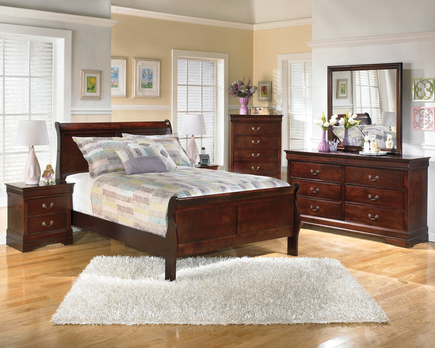 Alisdair Full Sleigh Bed with 2 Nightstands Huntsville Furniture Outlet