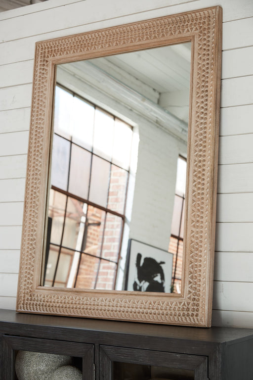 Belenburg Accent Mirror Huntsville Furniture Outlet