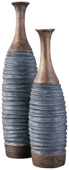 Blayze Vase Set (2/CN) Huntsville Furniture Outlet