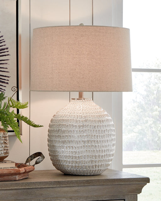 Jamon Ceramic Table Lamp (1/CN) Huntsville Furniture Outlet