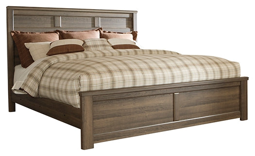 Juararo California King Panel Bed with Mirrored Dresser and 2 Nightstands Huntsville Furniture Outlet