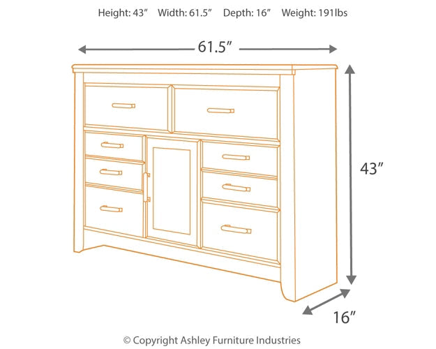 Juararo California King Poster Bed with Dresser Huntsville Furniture Outlet