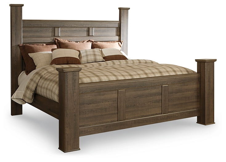 Juararo King Poster Bed with Mirrored Dresser and Nightstand Huntsville Furniture Outlet