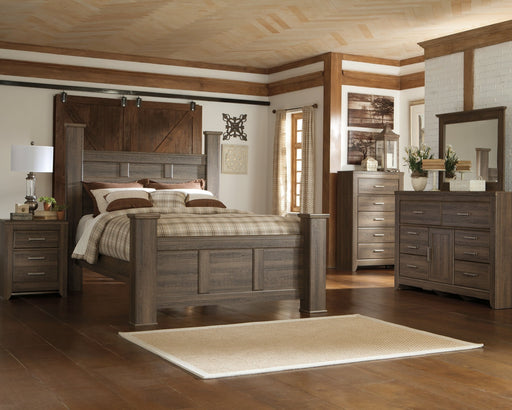 Juararo Queen Poster Bed with Mirrored Dresser, Chest and 2 Nightstands Huntsville Furniture Outlet