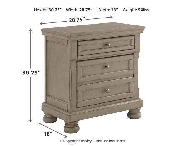 Lettner California King Panel Bed with Mirrored Dresser, Chest and 2 Nightstands Huntsville Furniture Outlet