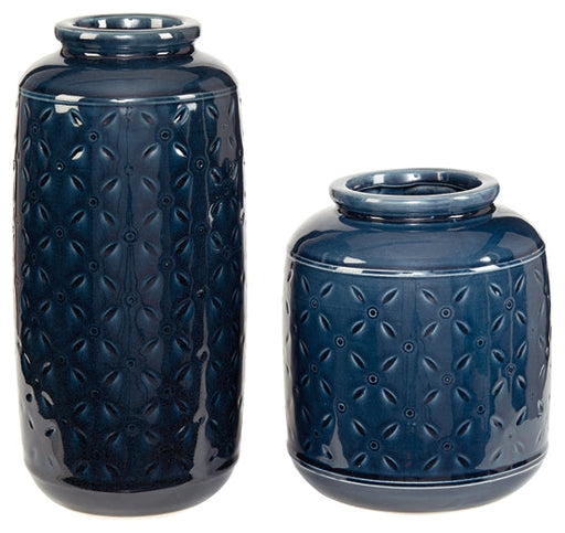 Marenda Vase Set (2/CN) Huntsville Furniture Outlet