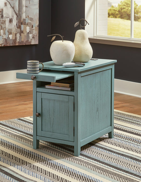 Treytown Chair Side End Table Huntsville Furniture Outlet