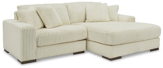 Lindyn 2-Piece Right Sectional with Chaise