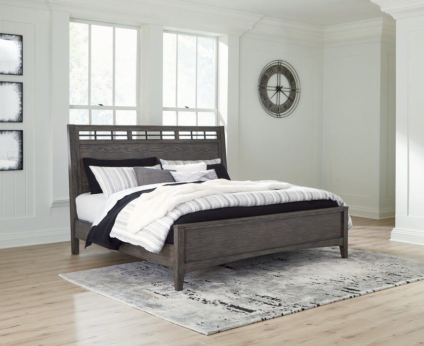 Montillan King Panel Bed with Dresser