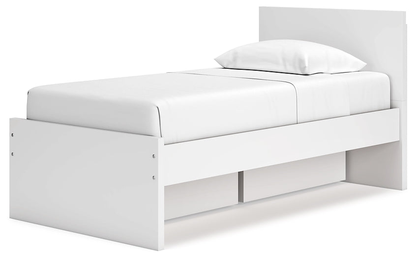 Onita Queen Panel Platform Bed with 1 Side Storage